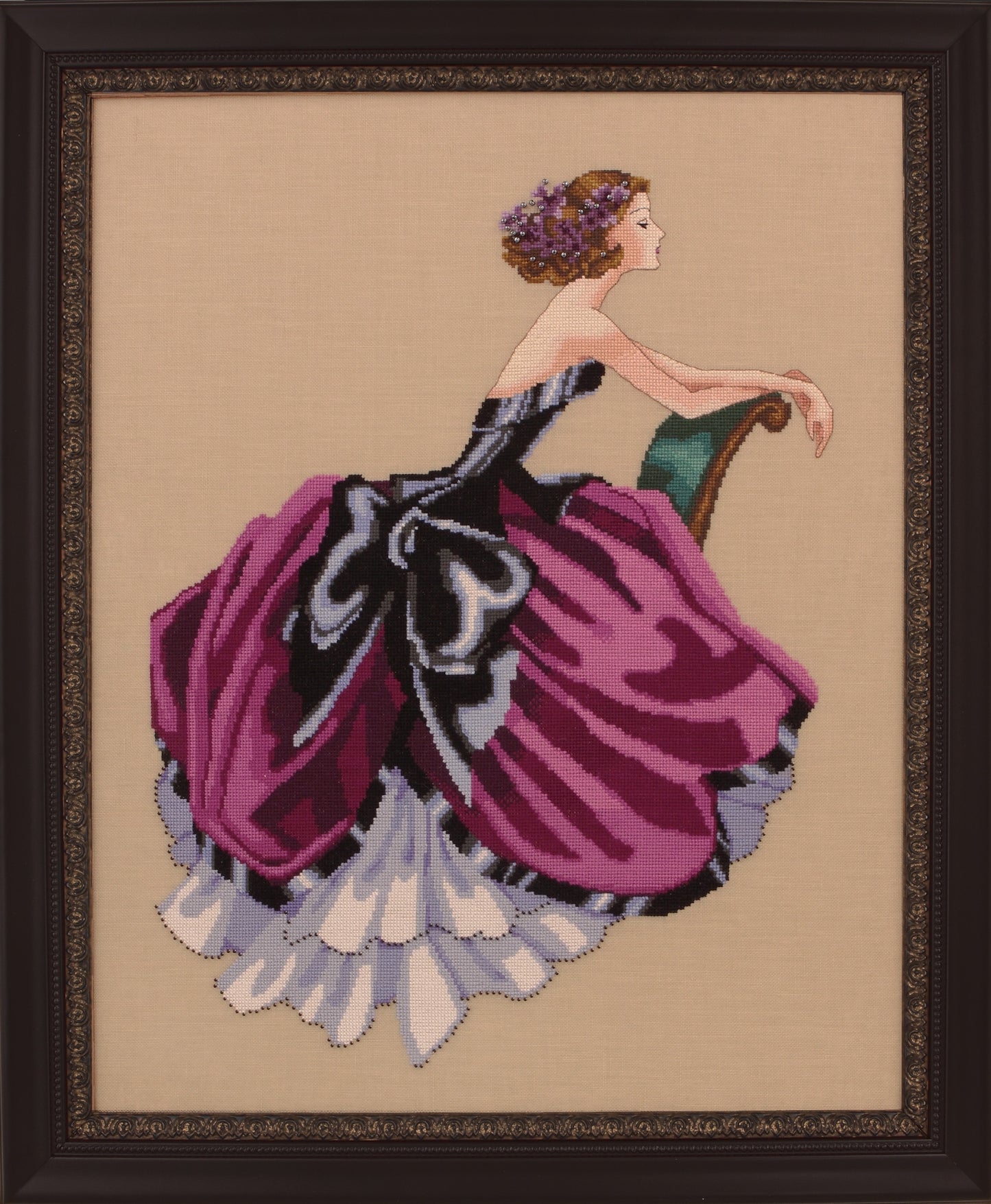 MD116 "ELIZABETH" by Mirabilia with Complete Materials